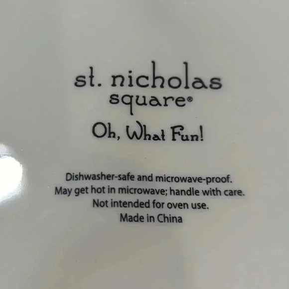 St. Nicholas Square Oh, What Fun! Plate - Picture 4 of 5